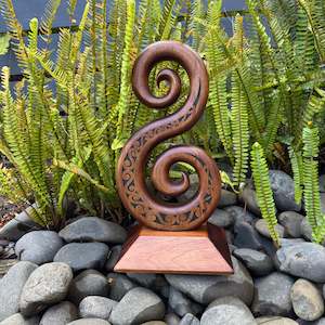 Rakau Wood Koru Spiral: Double Koru