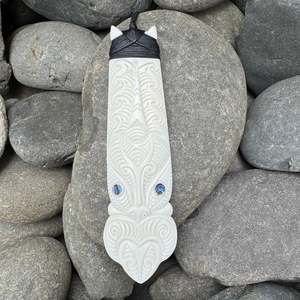 Taonga Jewellery: Wheku Toki