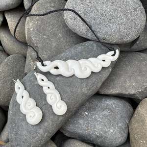 Koru Jewellery Set