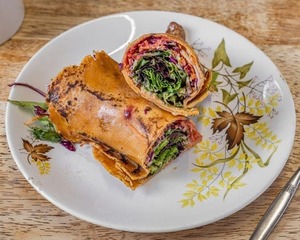 Cafe Tempeh Wrap