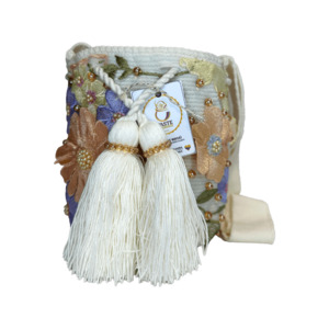 Elegance In Bloom Mochila