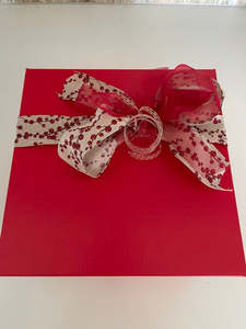 Gift Boxes For All Occasions: A Red Gift Box - Large (Fill with your own selection of products)