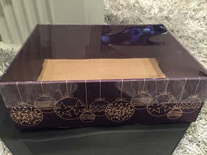 Gift Boxes For All Occasions: A Very Small Xmas Gift Box (Fill up with your own selection of products)