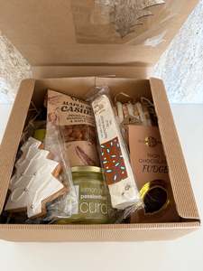 A Christmas Small Gourmet Gift Box - 3