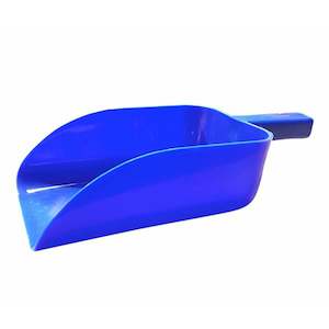 Buckets Feeding: Roma Plastic Feed Scoop