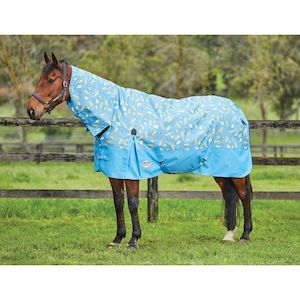 Rugs Accessories: ComFiTec Essential Combo Neck Lite Seahorse Print