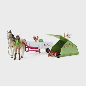 Black Friday Sale: Schleich - Sarah's Camping Adventures