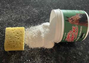 Grooming Vet Care: Equine Super Goo Sunblock Powder