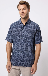 Short Sleeved Shirts: Breakaway Everest