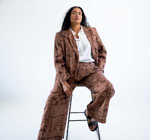 Women New: Iva Linen Blazer - Coco