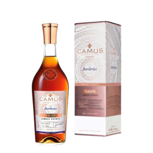 Brandy Cognac: Camus Cognac VSOP Borderies Single Estate 1L