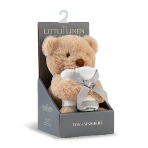 Gift Set: The Little Linen Co. Nectar Bear Plush Toy & Washers Gift Set