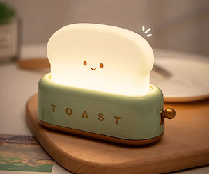 Cute Toaster Dimmable Nightlight (with 15 mins auto turn off mode)