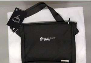 Osprey Arcane Crossbody Bag