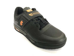 Footwear: Unparallel Dust Up Men's Bike Shoes - Black/Black