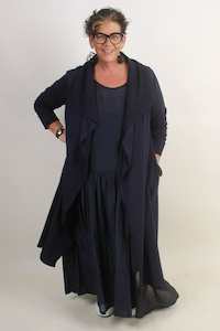 Black Friday: TCD - Artist Cardigan - Knit Navy