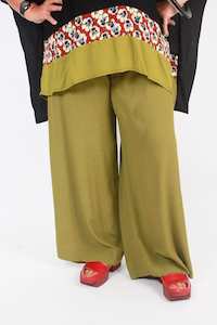 Mesh Separates Bias Slips: TCD Sadie Pant - Chartreuse
