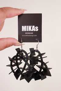 Mikas: Mikas Square Lace Earrings - Black