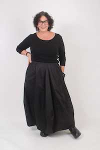 Lucky Lasts: TCD Salem Skirt- Black (LUCKY LAST size 5)