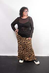 Under 200: TCD Simply Tee - Black Mesh