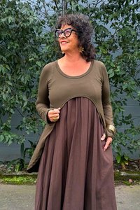 Tcd The Carpenters Daughter: TCD Scoop D Top - Khaki