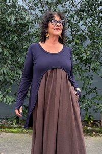 Tcd The Carpenters Daughter: TCD Scoop D Top - Navy