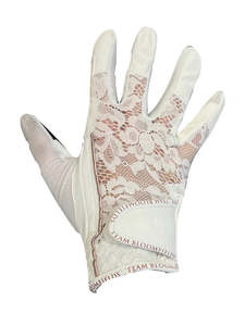 Concours Elegant White & Rose Gold Lace Gloves
