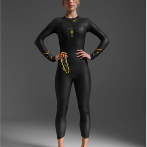 Wetsuits 1: 2XU - Womens - Propel P:1 Wetsuit - Black/Ambition
