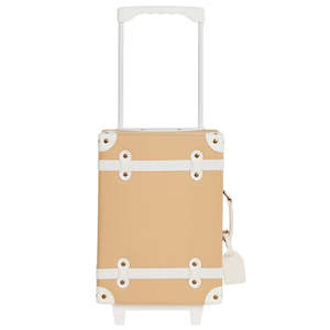 Outlet Child: Olli Ella See-Ya Suitcase