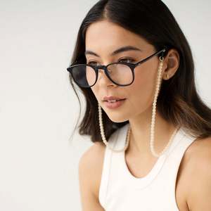 Sunglasses: Sophie Everyday Eyewear Chain - Ivory Beads