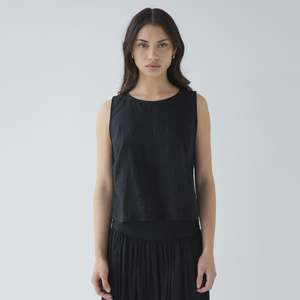 Sophie Shell Buttons Linen Top - Black