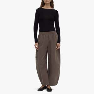 Assembly Label Lola Barrel Pants - Bark