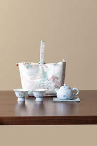 Hand-painted daisies, a pot, 2 cups of tea sets, handmade teapots and teacups