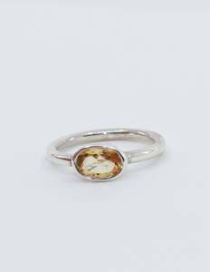 Lisa Webb | Oval Solitaire Citrine Ring