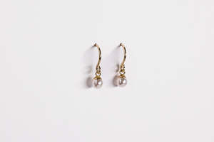 Lisa Webb Classic Pearl Drop Earrings Small | 9CT Gold
