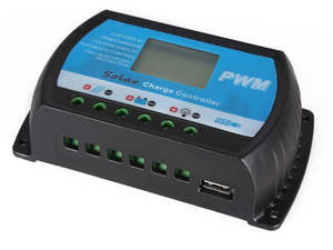 30A 12V/24V PWM Solar Charge Controller with LCD Display and USB