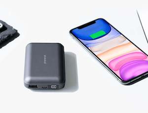 Phonesuit Energy Core LCD Battery Pack 10,000 MAH