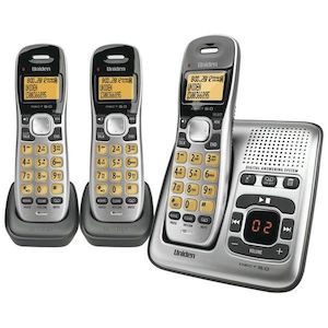 Telephone: YT9039 - Uniden 3 Handset Cordless Telephone with Answering Machine
