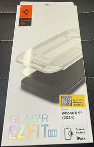 iPhone 16 Pro Max Spigen Screen Proctor