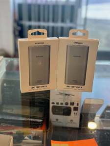 Powerbanks: SAMSUNG BATTERY PACK  Power Bank 10,000mAh