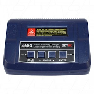 e680 SkyRC Multi Chemistry Battery Charger