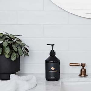 Mr Voss: Mr Voss Handwash