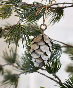 Christmas: Hanging Pinecone Short | Ash Grey
