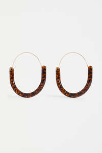 All: Elk | Aki Hoop Earrings | Tortoiseshell