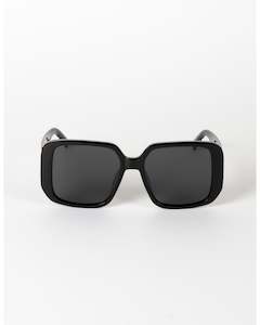 Eyewear: Maris Sunglasses | Trans Grey