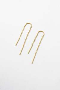 Fashion: Ivy Thread Earring