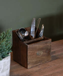 Kitchen 1: Porto Cutlery + Serviette Holder