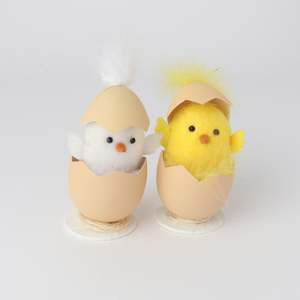 Easter Chicks in Eggshell | Standing