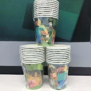 Party Supplies: Party cups - bag of 10