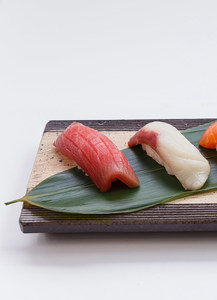 Products: Tai Sushi – Teppan Yaki